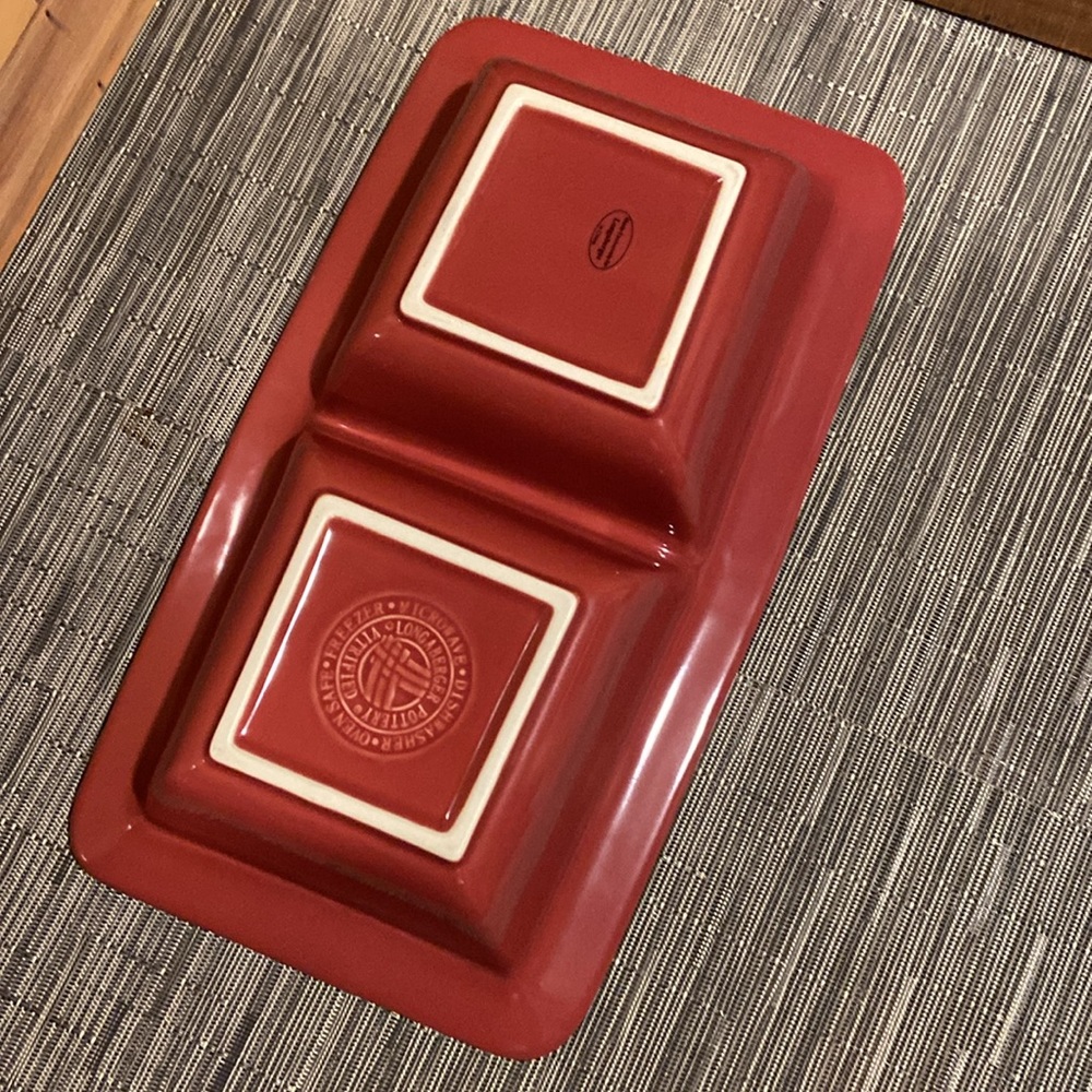 Divided serving dish - Picture 3 of 3